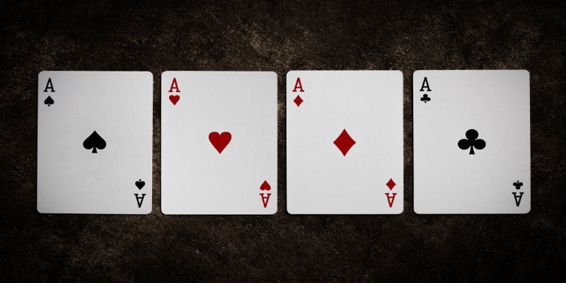 Tứ quý có cần vòng không? Quy tắc sử dụng tứ quý hợp lệ
